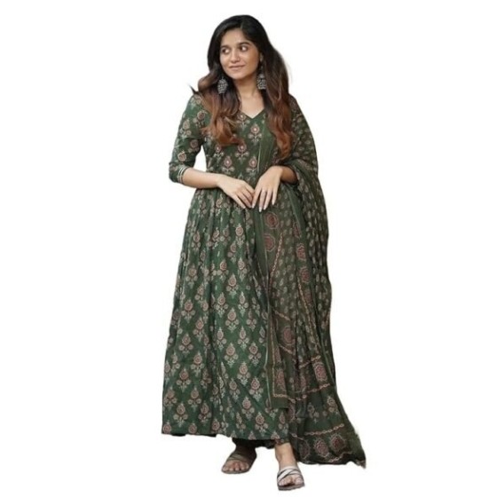 Women Embroidered Saree with Unstitched Blouse Piece